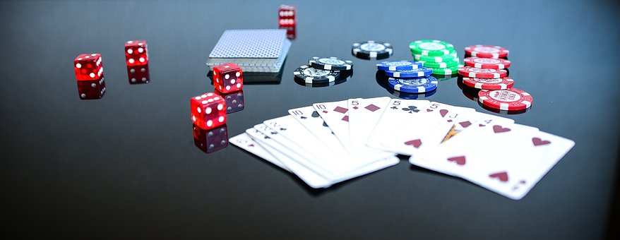 Cartes, jeton, poker, dés